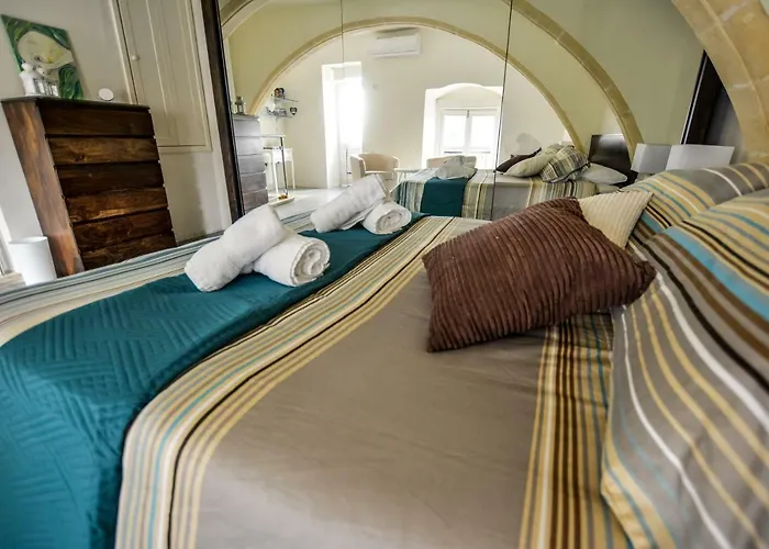 In Historical Building - Grand Harbour 아파트